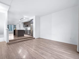 Townhouse for sale in Surrey, Surrey, 165 8168 136 a Street, 263135617 | Realtylink.org