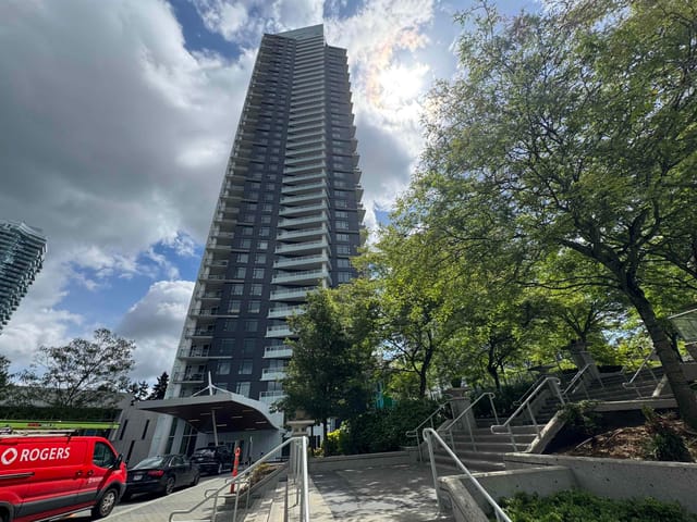 Apartment for sale in Surrey, North Surrey, 2604 9887 Whalley Boulevard, 263135637 | Realtylink.org