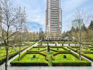Apartment for sale in Burnaby, Burnaby South, 301 7368 Sandborne Avenue, 263135656 | Realtylink.org