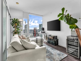 Apartment for sale in Vancouver, Vancouver West, 3305 1283 Howe Street, 263135760 | Realtylink.org