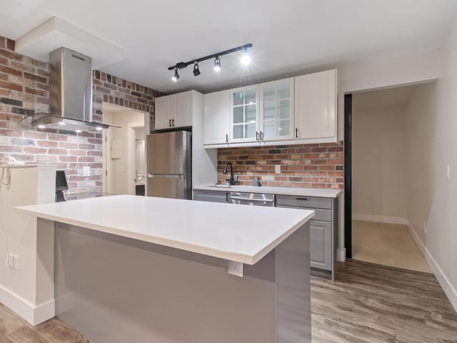 Apartment for sale in Vancouver, Vancouver East, 114 2250 Oxford Street, 263135945 | Realtylink.org
