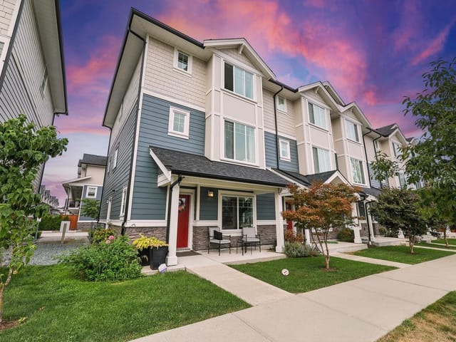 Townhouse for sale in Surrey, Cloverdale, 40 19501 74 Avenue, 263135968 | Realtylink.org