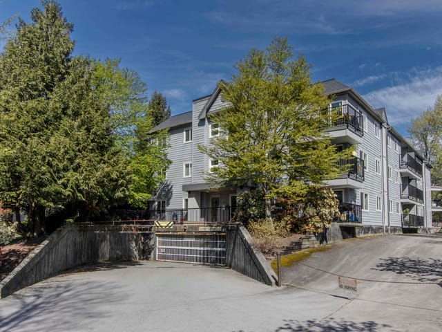 Apartment for sale in Squamish, Squamish, E105 40180 Willow Crescent, 263136051 | Realtylink.org