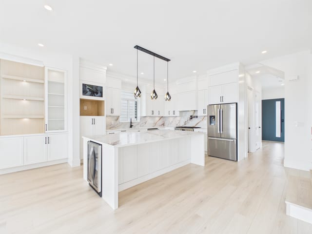1/2 Duplex for sale in Surrey, South Surrey White Rock, 16730 16 Avenue, 263136083 | Realtylink.org