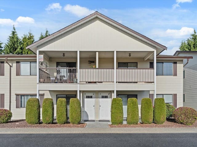 Townhouse for sale in Abbotsford, Abbotsford, 8 32959 George Ferguson Way, 263136164 | Realtylink.org