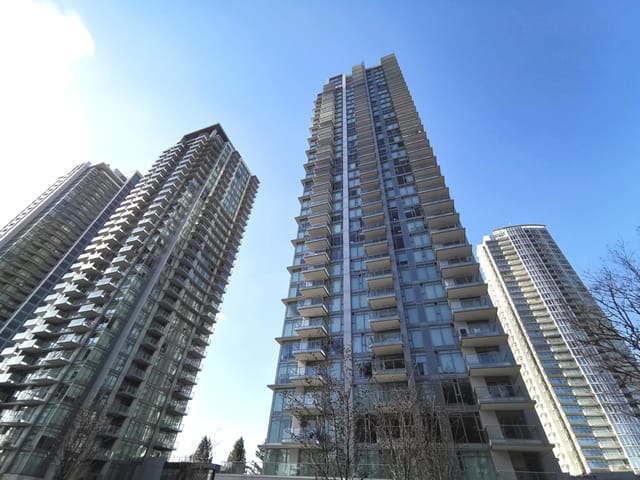 Apartment for sale in Burnaby, Burnaby South, 4003 6538 Nelson Avenue, 263136240 | Realtylink.org