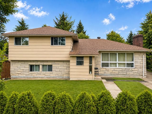 House for sale in Surrey, North Surrey, 14832 103a Avenue, 263136289 | Realtylink.org