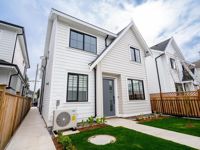 1/2 Duplex for sale in Port Coquitlam, Port Coquitlam, 102 1619 Manning Avenue, 263136393 | Realtylink.org