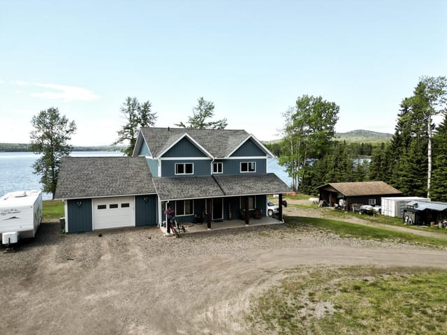 House for sale in Burns Lake, Burns Lake, 3789 E Tchesinkut Road, 263136464 | Realtylink.org