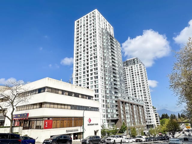 Apartment for sale in Vancouver, Vancouver East, 2703 5665 Boundary Road, 263136590 | Realtylink.org