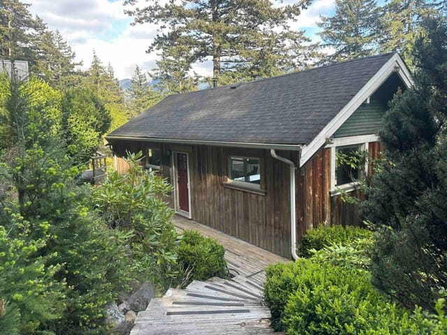 House for sale in Bowen Island, Bowen Island, 1482 Eagle Cliff Road, 263136614 | Realtylink.org