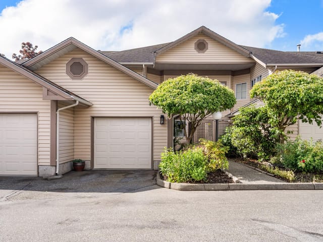 Townhouse for sale in Surrey, Cloverdale, 30 6140 192 Street, 263136661 | Realtylink.org