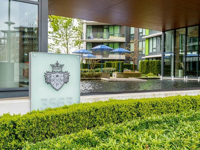 Apartment for sale in Vancouver, Vancouver West, 322 3563 Ross Drive, 263136674 | Realtylink.org