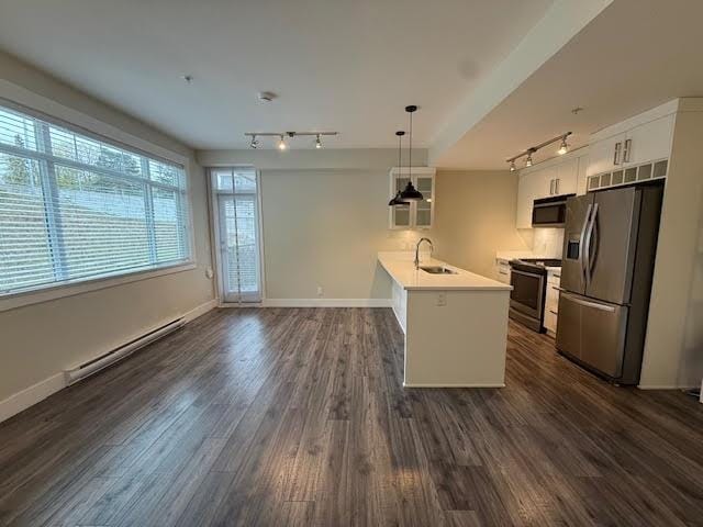 Apartment for rent in Maple Ridge, Maple Ridge, 210 22327 River Road, 263136699 | Realtylink.org