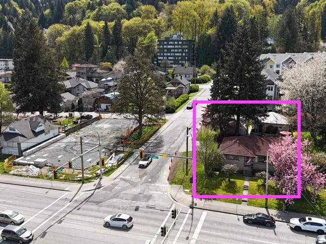 House for sale in Port Moody, Port Moody, 2825 St John Street, 263136756 | Realtylink.org