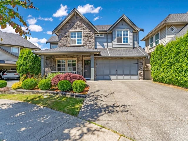 House for sale in Surrey, South Surrey White Rock, 16261 25 Avenue, 263136824 | Realtylink.org