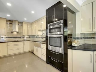 House for sale in Surrey, Surrey, 15092 73 Avenue, 263136878 | Realtylink.org