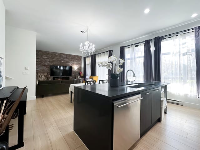 Apartment for sale in New Westminster, New Westminster, 101 220 Salter Street, 263136879 | Realtylink.org