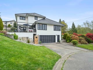 House for sale in Surrey, South Surrey White Rock, 16071 8 Avenue, 263137065 | Realtylink.org