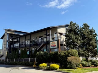 Apartment for sale in Sechelt, Sunshine Coast, 206 5604 Inlet Avenue, 263137085 | Realtylink.org