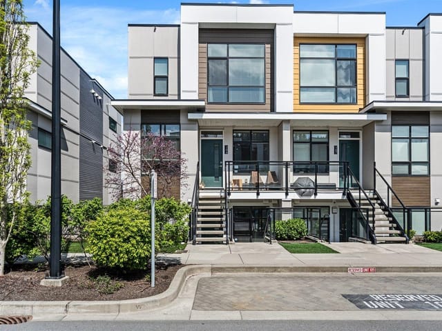 Townhouse for sale in Chilliwack, Sardis, 106 46150 Thomas Road, 263137126 | Realtylink.org