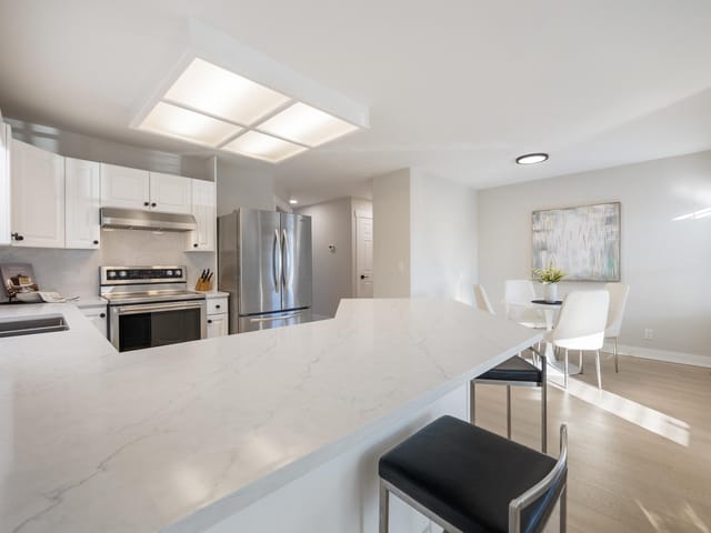 House for rent in Surrey, North Surrey, 15458 110 Avenue, 263137131 | Realtylink.org