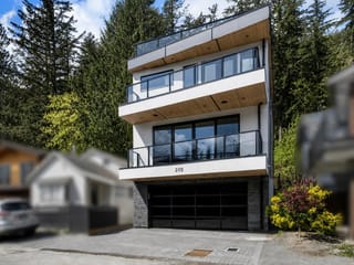 House for sale in Cultus Lake, Cultus Lake & Area, 202 Lakeshore Drive, 263137153 | Realtylink.org