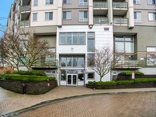 Apartment for sale in Surrey, South Surrey White Rock, 217 15850 26 Avenue, 263137188 | Realtylink.org