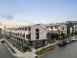 Apartment for sale in North Vancouver, North Vancouver, 122 650 E 2nd Street, 263137234 | Realtylink.org