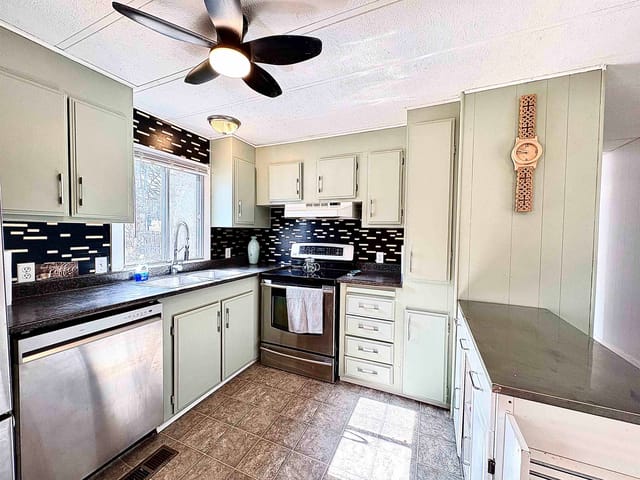 Manufactured Home for sale in Prince George, PG City North, 3952 Diamond Drive, 263137235 | Realtylink.org