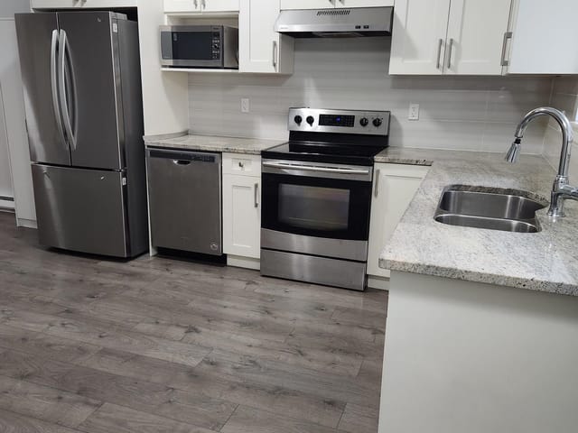 House for rent in Coquitlam, Coquitlam, 3417 Devonshire Avenue, 263137243 | Realtylink.org