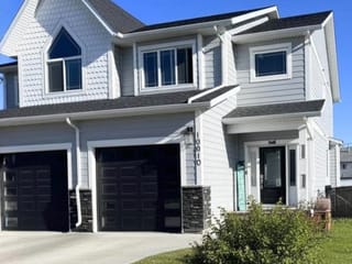 1/2 Duplex for sale in Fort St. John, Fort St. John, 10010 111 Avenue, 263137277 | Realtylink.org