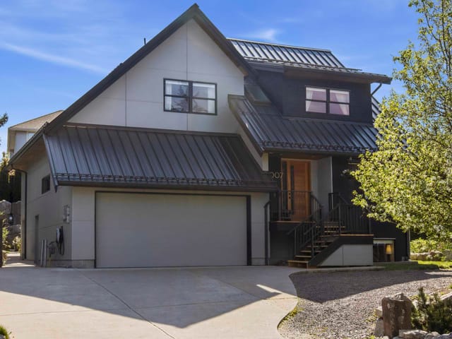 House for sale in Squamish, Squamish, 1007 Jay Crescent, 263137375 | Realtylink.org