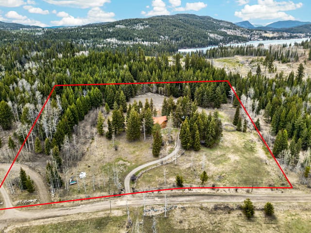 House for sale in Lone Butte, 100 Mile House, 7471 Cariboo Chalet Road, 263137389 | Realtylink.org