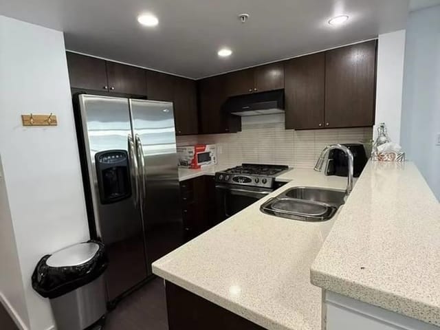 Apartment for rent in Richmond, Richmond, 8120 Landsdowne Road, 263137426 | Realtylink.org