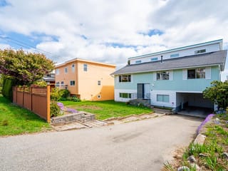 House for sale in White Rock, South Surrey White Rock, 15856 Buena Vista Avenue, 263137496 | Realtylink.org