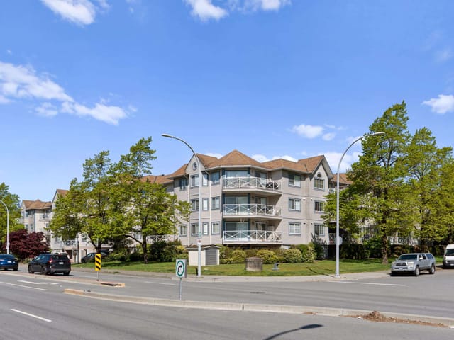 Apartment for sale in Surrey, Surrey, 306 12101 80 Avenue, 263137510 | Realtylink.org
