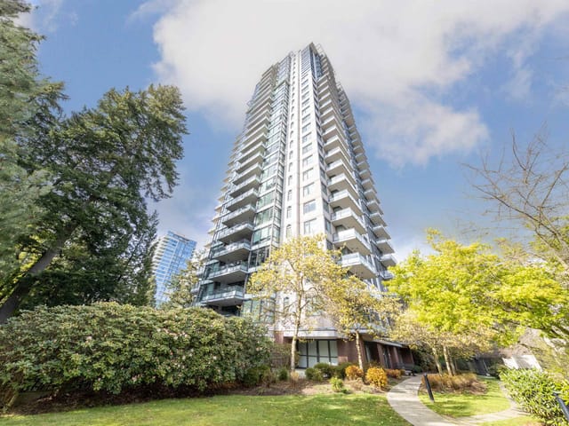 Apartment for sale in Burnaby, Burnaby East, 2309 7088 18th Avenue, 263137545 | Realtylink.org