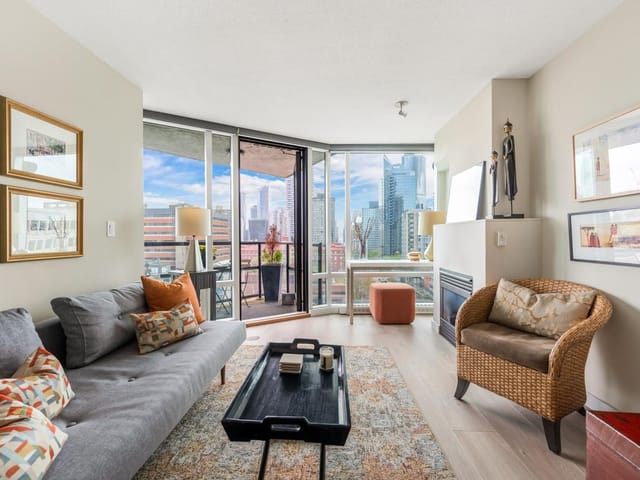 Apartment for sale in Vancouver, Vancouver West, 1301 1003 Burnaby Street, 263137560 | Realtylink.org