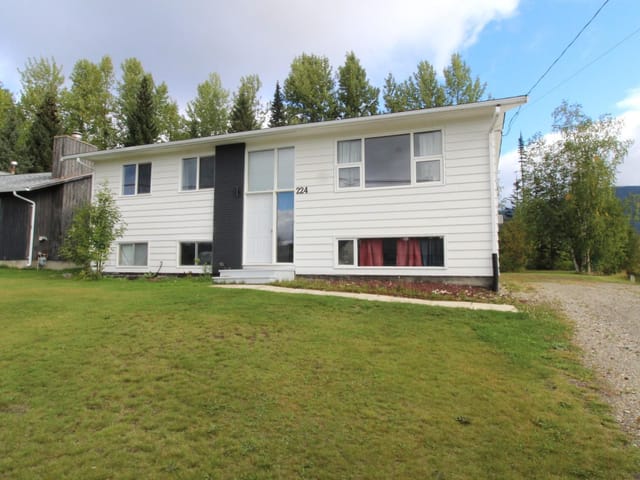 House for sale in Mackenzie, Mackenzie, 224 Centennial Drive, 263137723 | Realtylink.org