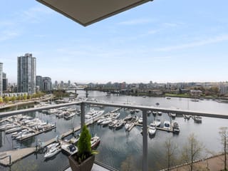 Apartment for sale in Vancouver, Vancouver West, 1201 1228 Marinaside Crescent, 263137745 | Realtylink.org