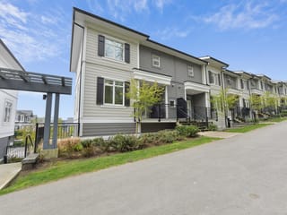 Townhouse for sale in Surrey, South Surrey White Rock, 44 2070 Oak Meadows Drive, 263137757 | Realtylink.org
