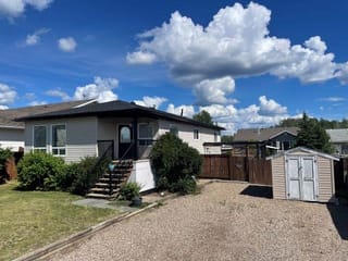 House for sale in Fort Nelson, Fort Nelson, 5212 Hallmark Crescent, 263137885 | Realtylink.org