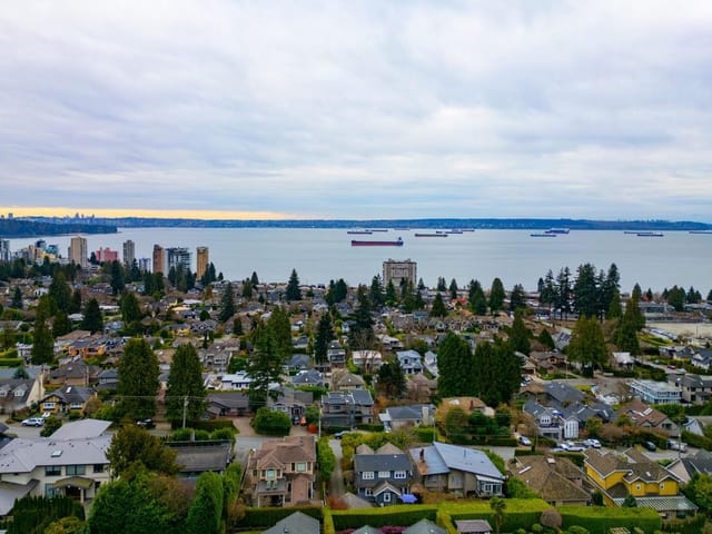 House for sale in West Vancouver, West Vancouver, 2338 Ottawa Avenue, 263137951 | Realtylink.org