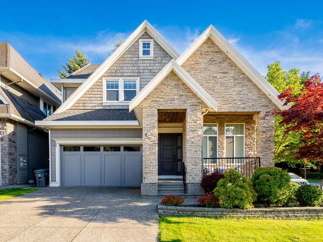 House for sale in Surrey, South Surrey White Rock, 16302 25 Avenue, 263137983 | Realtylink.org