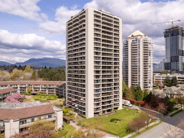 Apartment for sale in Burnaby, Burnaby North, 202 4353 Halifax Street, 263138310 | Realtylink.org