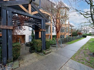 Apartment for sale in Maple Ridge, Maple Ridge, 111 12207 224 Street, 263138381 | Realtylink.org