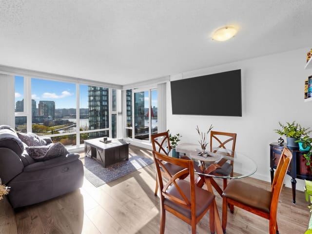 Apartment for sale in Vancouver, Vancouver West, 1501 455 Beach Crescent, 263138408 | Realtylink.org