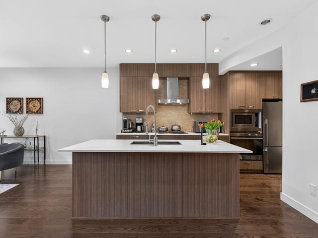 Townhouse for sale in West Vancouver, West Vancouver, 621 14th Street, 263138450 | Realtylink.org
