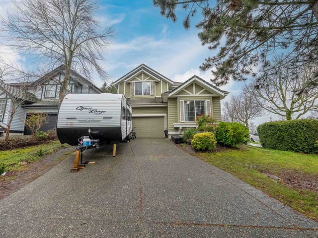 House for sale in Surrey, South Surrey White Rock, 15649 Rosemary Heights Crescent, 263138523 | Realtylink.org
